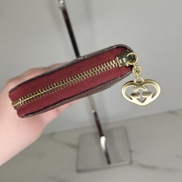 Gucci Guccisima Patent Gloss Leather Heart Zip Wallet with Box and Dustbag - Picture 5 of 11